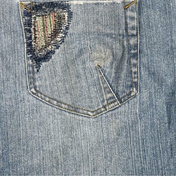 AKDMKS Knee length Jean Shorts Blue Embroidered Patches Urban Wear Mens Size 38 - Picture 12 of 12